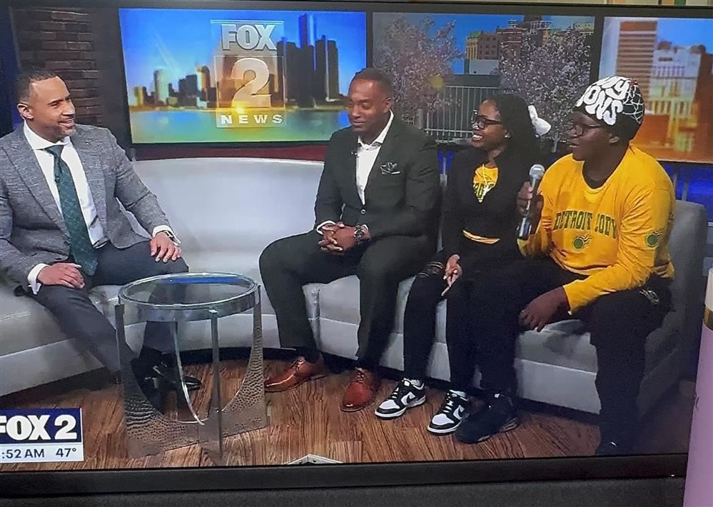  Cody High Students and City Year on Fox 2 News